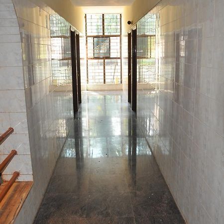 Hotel Gokarna International Esterno foto